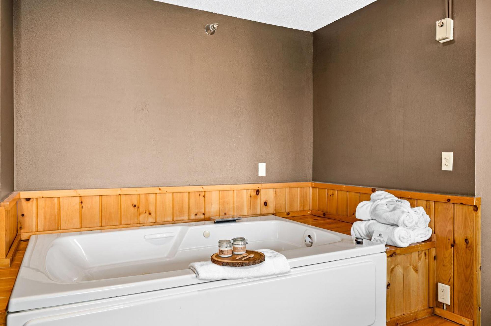 Superior Shores Resort Two Harbors