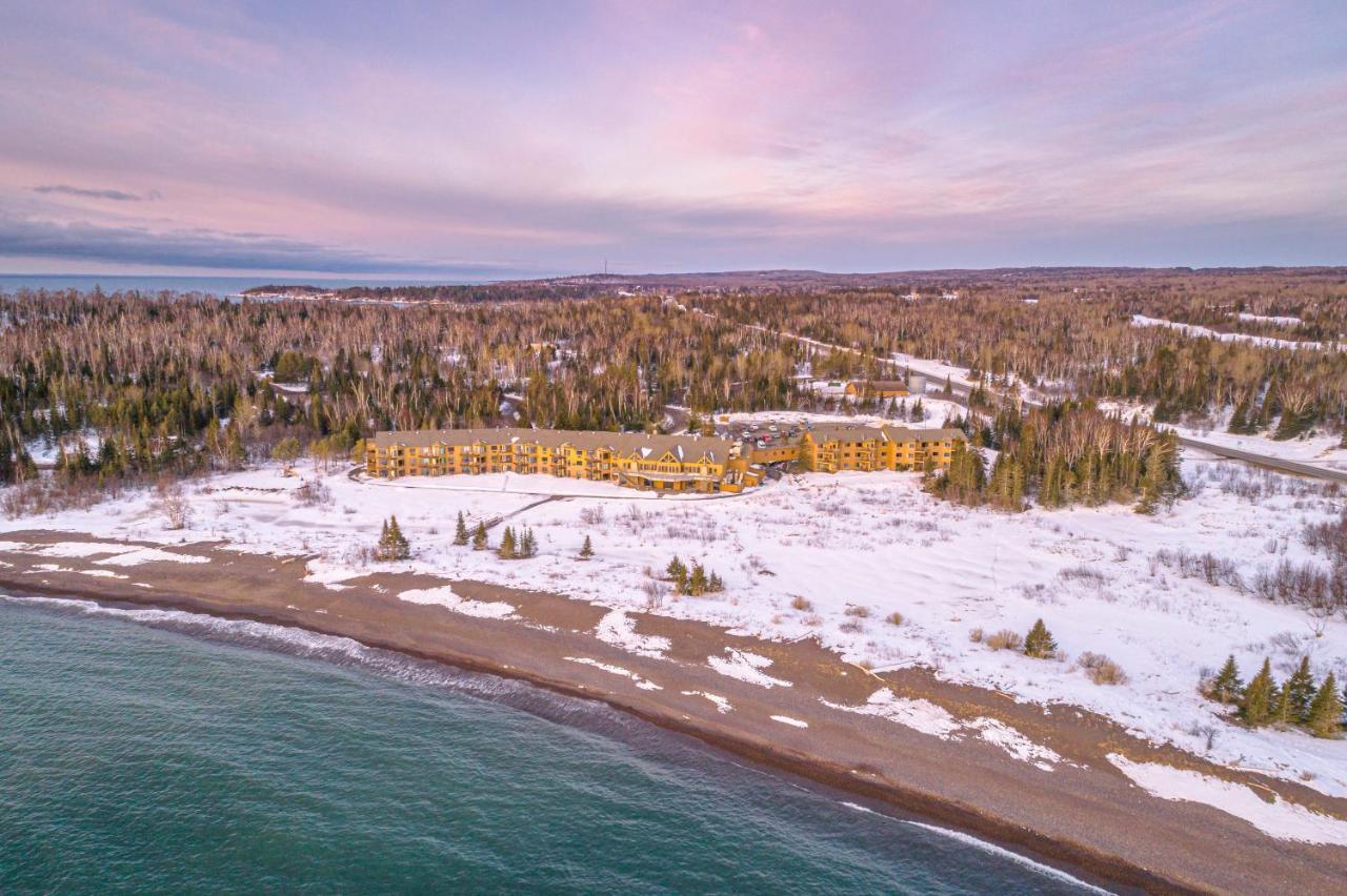 Resort Superior Shores