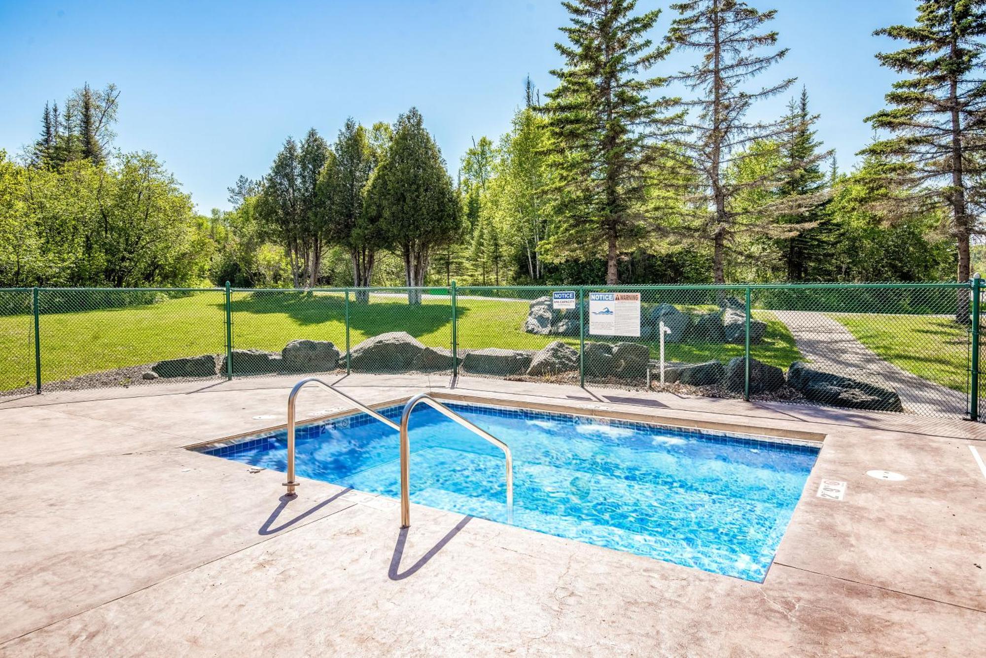 Resort Superior Shores Two Harbors
