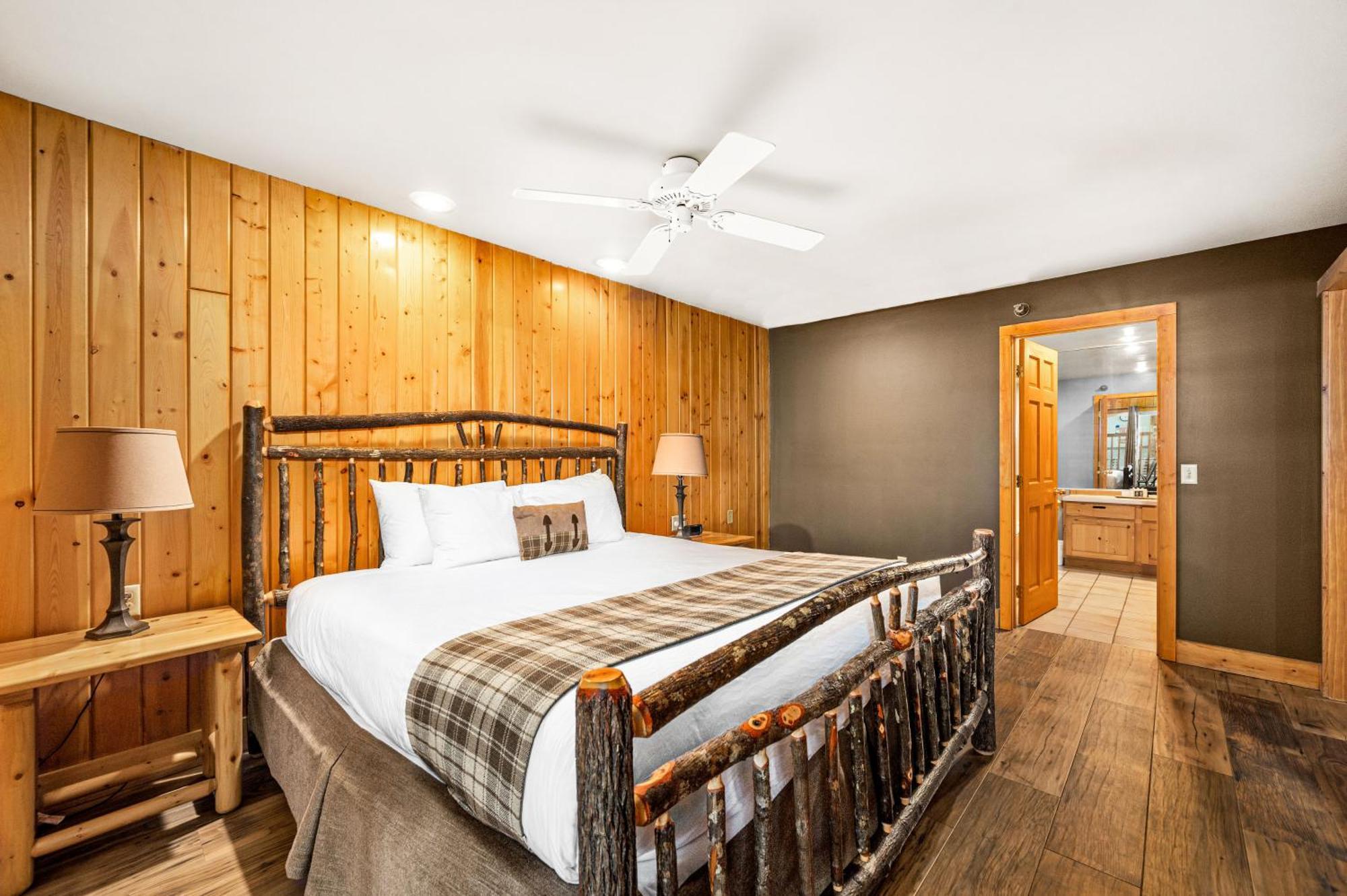 Superior Shores 3* Two Harbors