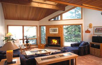 Superior Shores Resort